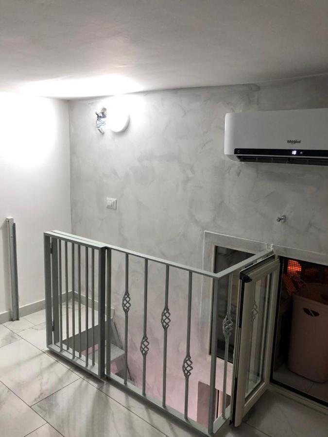 Casetta Bianca Appartement Napels Buitenkant foto